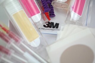 3M Mini Flip-Top avec Tampon Butterfield